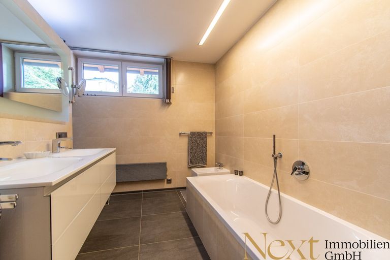 Badezimmer I