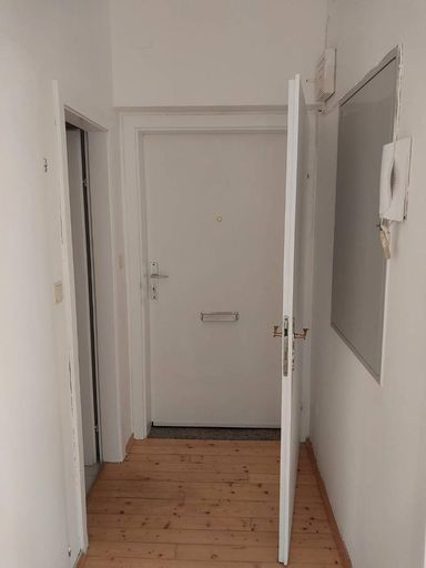 Wohnungstür
