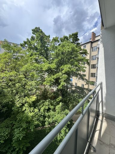 Loggiablick in den Garten