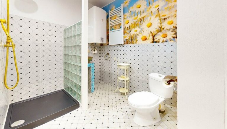 Badezimmer (UG)
