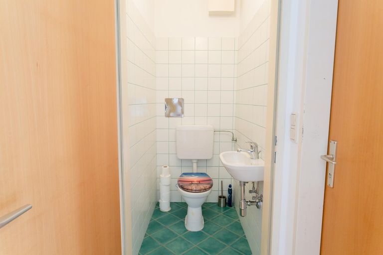 WC