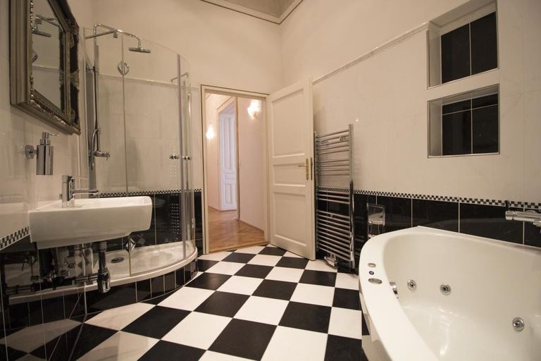 Badezimmer 2.Ansicht