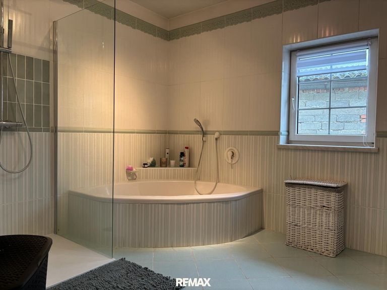 12_Badezimmer