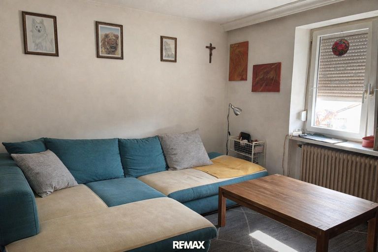 3_Wohnzimmer KI bearbeitet