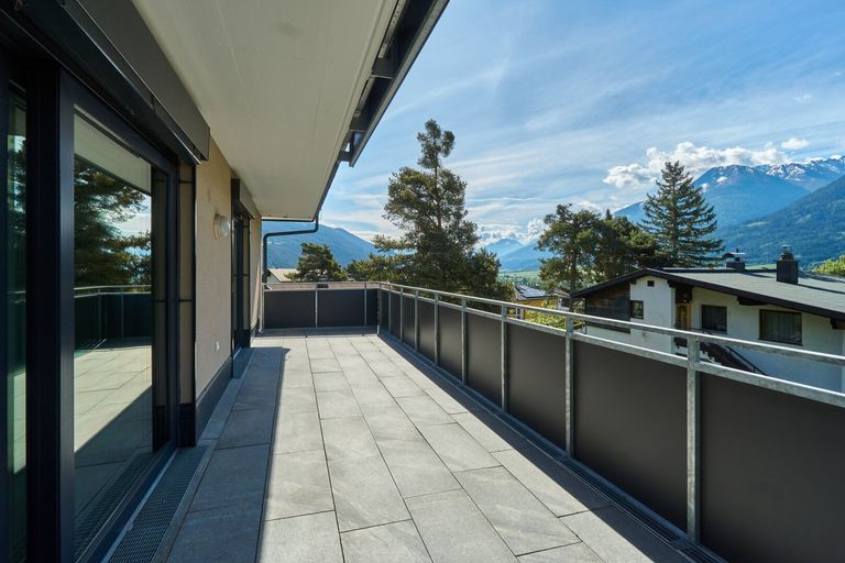 Balkon und Aussicht
