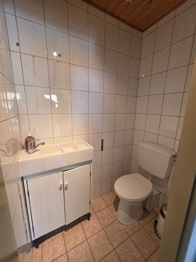 WC im Erdgeschoß