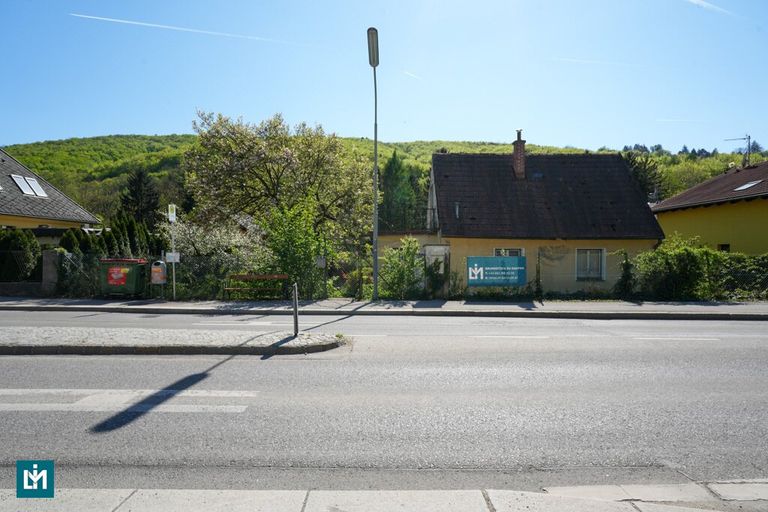 Straßenansicht
