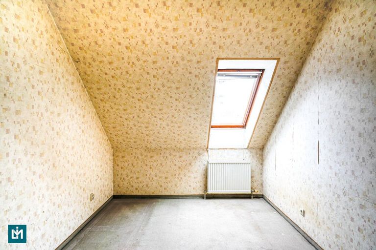Schlafzimmer (W) OG.