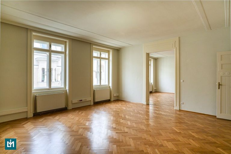 Büro 4 (O)