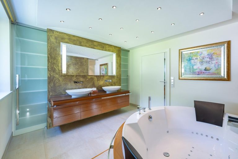 Master Badezimmer Blick v