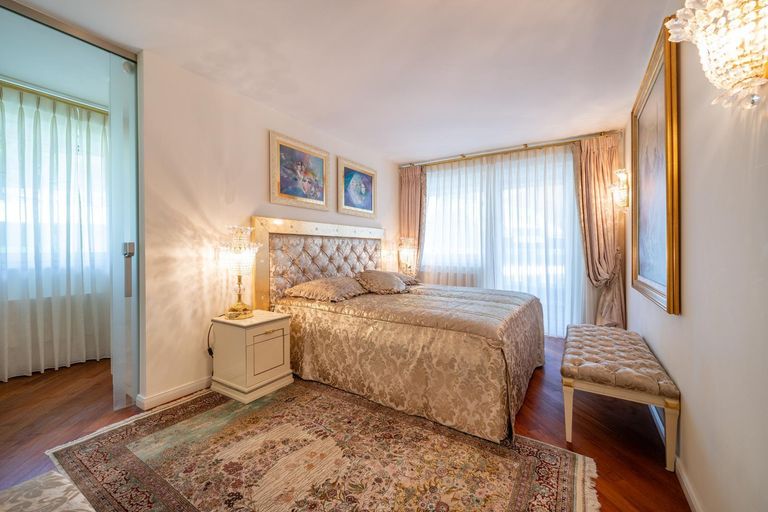 Master Schlafzimmer m