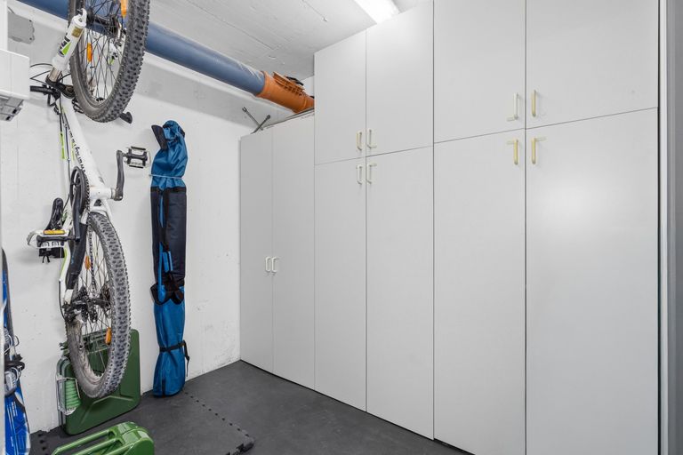 14 Kellerabteil