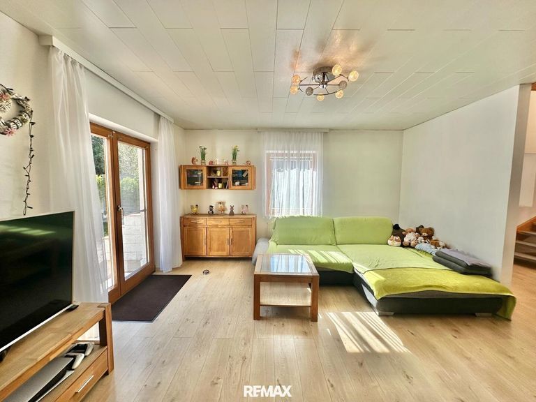 Wohn-Esszimmer 