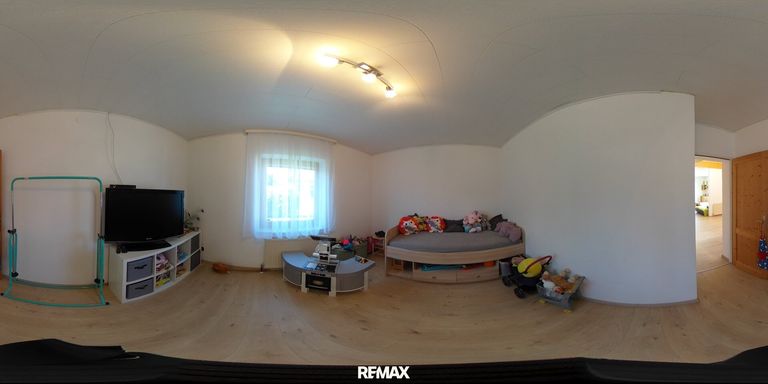 Zimmer 2 EG