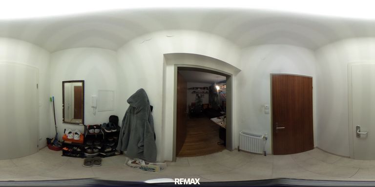 360 TOP 3 Vorzimmer