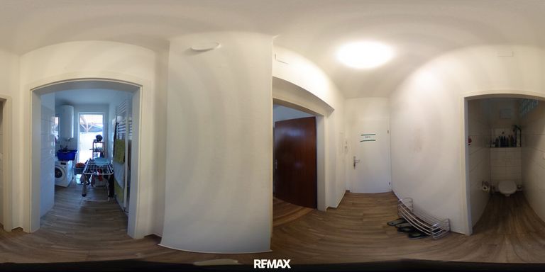 360 TOP 6 Vorzimmer