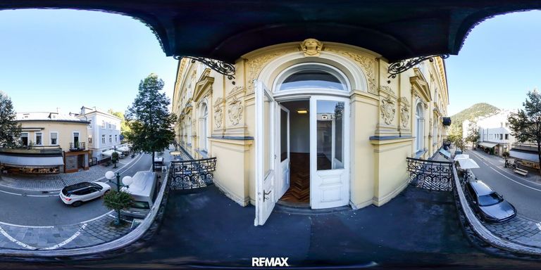 Balkon zur Kaiser-Franz-Josef-Straße