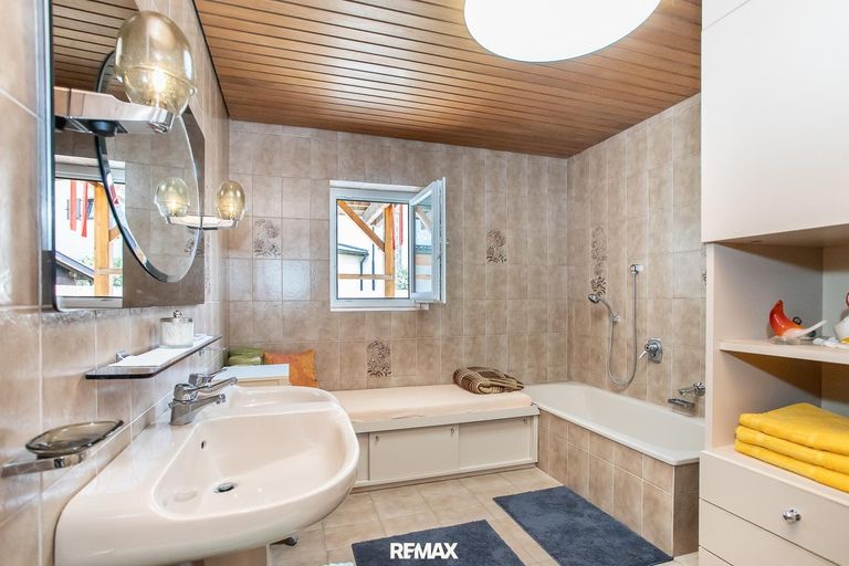 Badezimmer Erdgeschoss