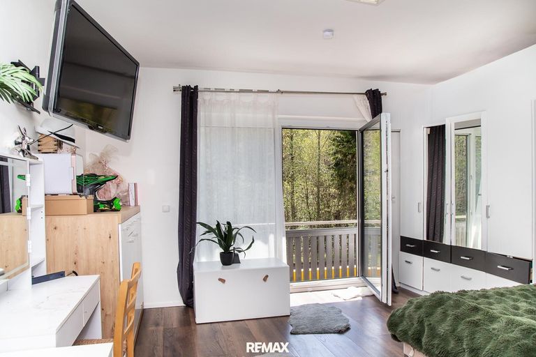 Schlafzimmer Wohnung 2
