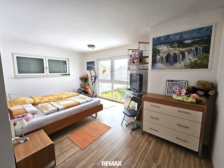 Zimmer 1 OG (1)