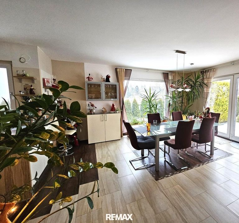 Küche mit Esszimmer (3)