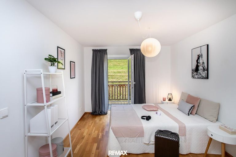 Schlafzimmer 2