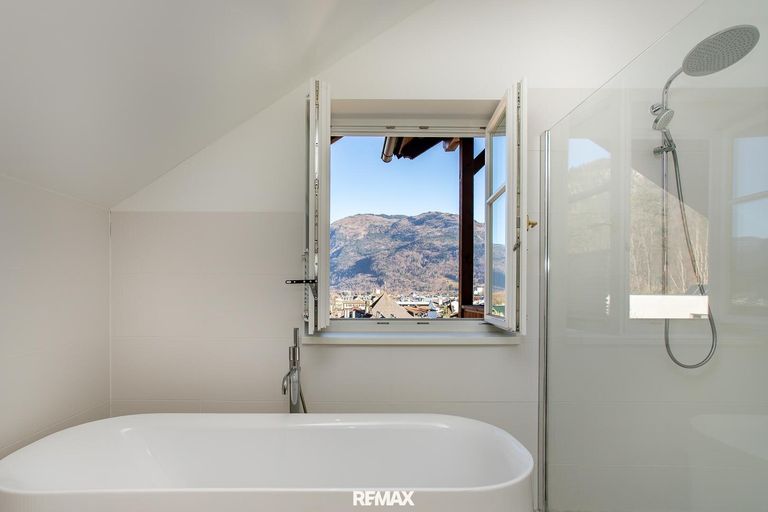 Badewanne mit Ausblick