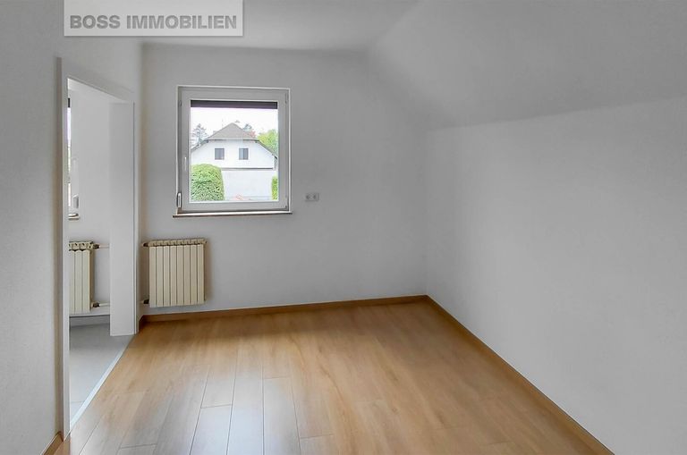 12 Zimmer