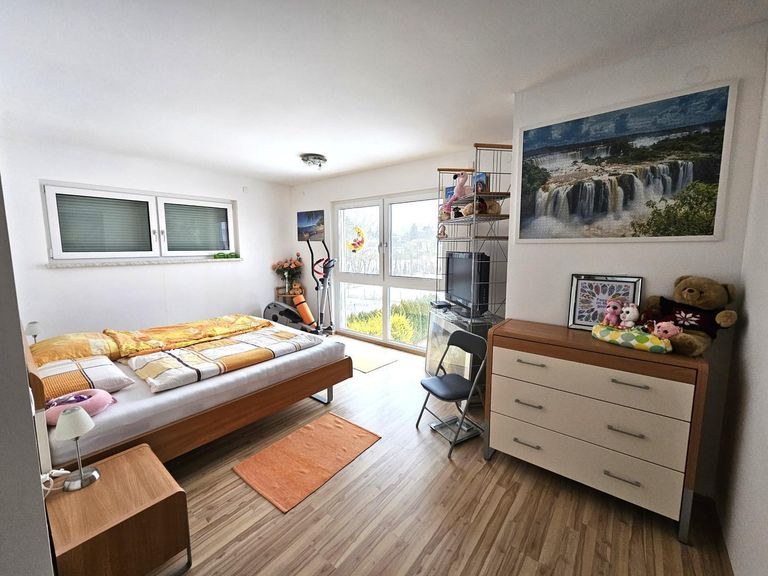Zimmer 1 OG (1)