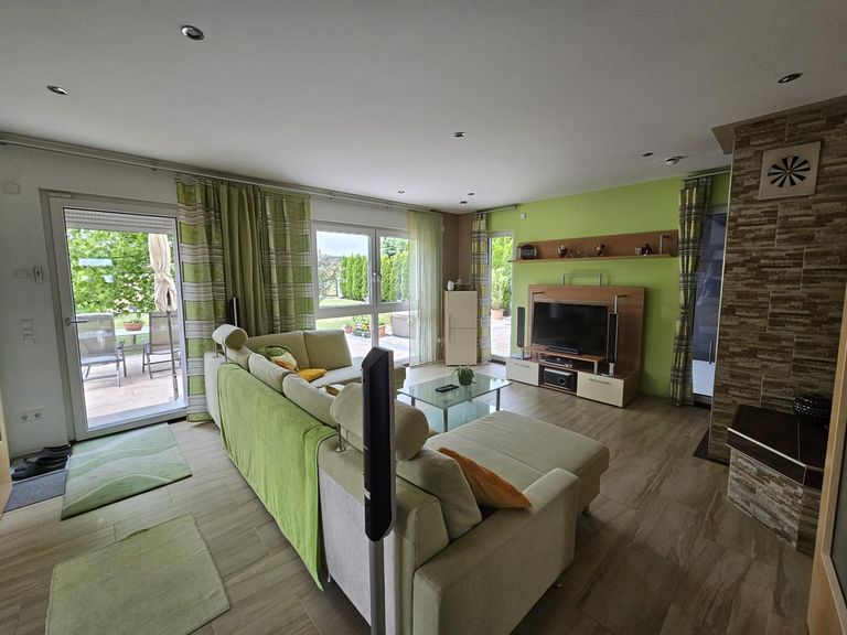 Wohnzimmer (4)