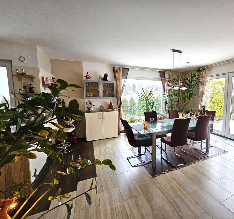 Küche mit Esszimmer (3)