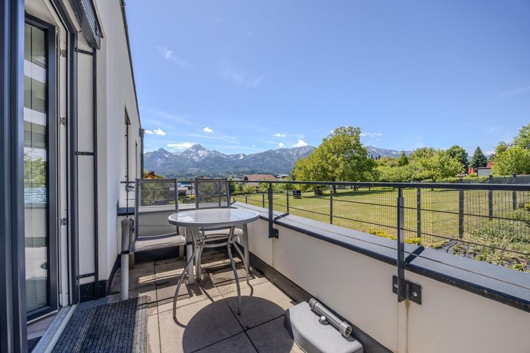 Balkon OG