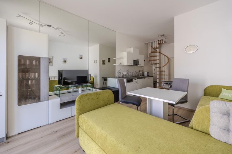 Wohnraum EG