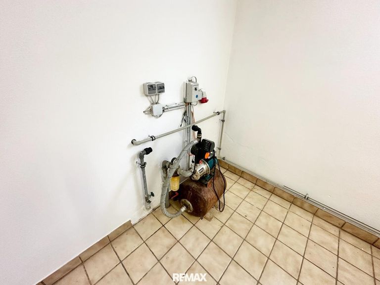 KG Hebanlage für Brunnen