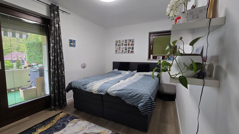 11 Schlafzimmer