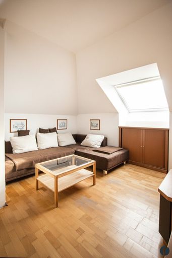 Wohnzimmer mit vorhandenen Möbeln