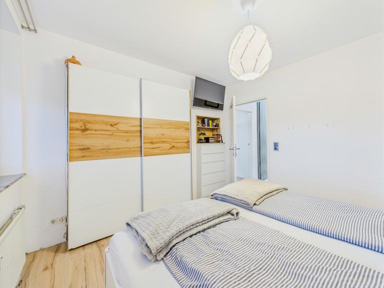 Schlafzimmer 2