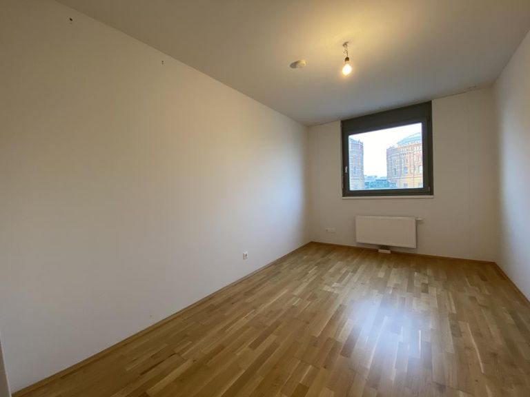 Zimmer mit Gasometer-Blick (2)