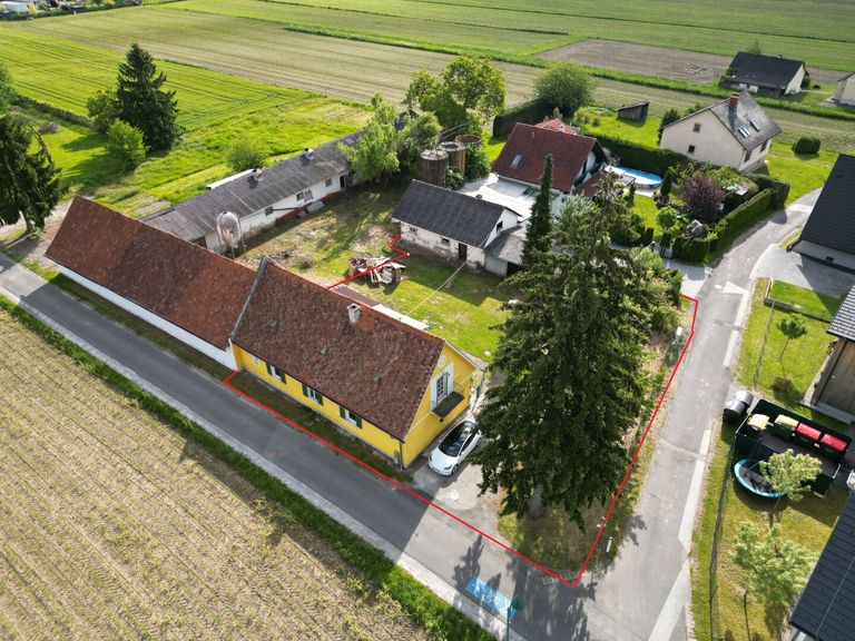Luftaufnahme von Augweg 13