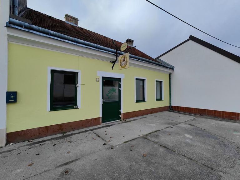 Geschäft 2292 Engelhartstetten