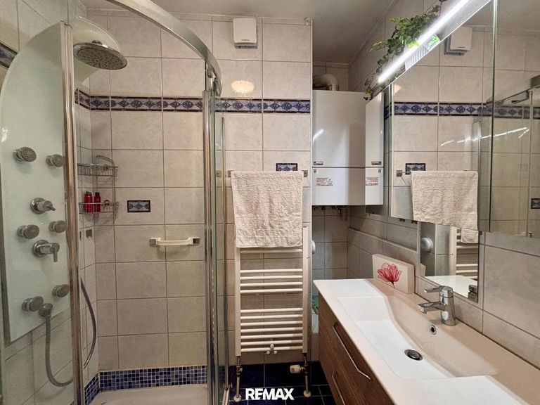 OG, Badezimmer