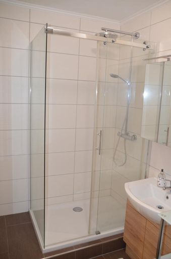Badezimmer_Ansicht 1