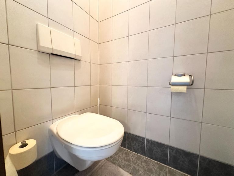 III - WC