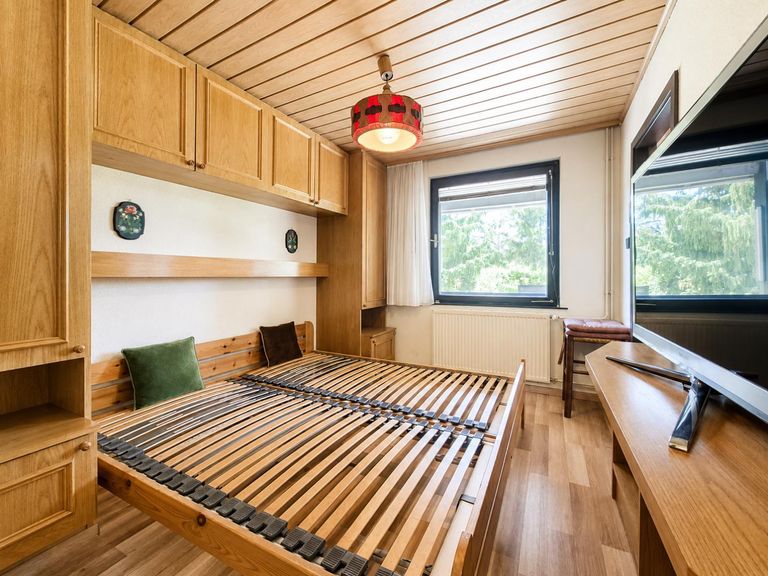 2. Schlafzimmer
