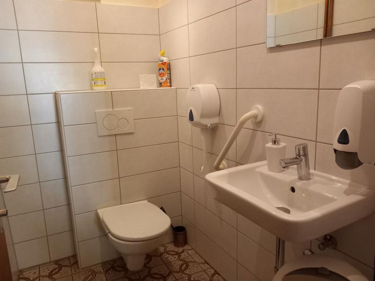 Beh WC