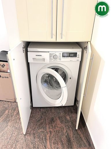 Waschmaschine vorhanden