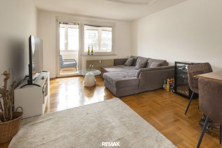 Wohnzimmer Wohnung 1050 Wien