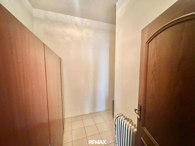 II - Garderobe