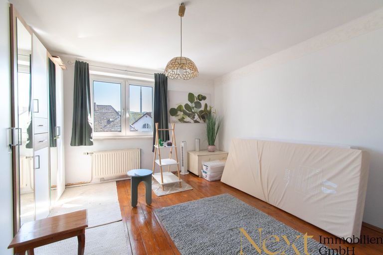 Schlafzimmer III