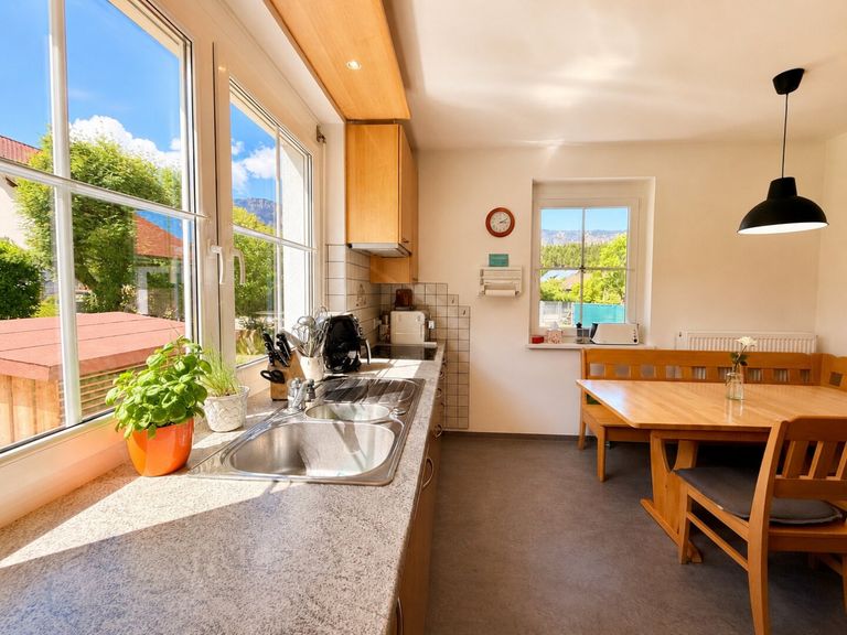 Kompagnon Immobilien Küche EG